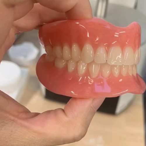 Complete full mouth denture - full,